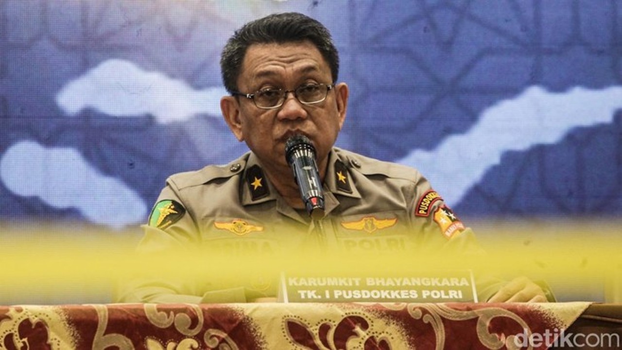 Jasad 3 Anggota Keluarga di Warakas Usai Diautopsi, Polisi Tunggu Hasil Toksikologi Jasad 3 Anggota Keluarga di Warakas Usai Diautopsi, Polisi Tunggu Hasil Toksikologi