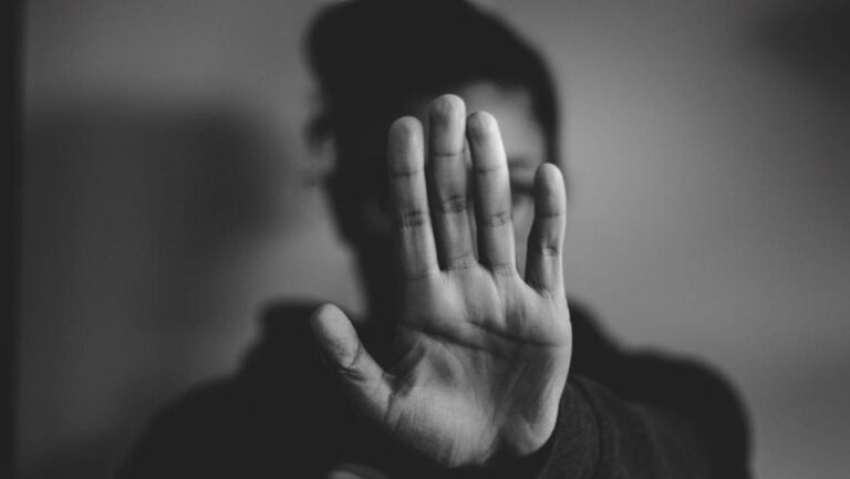 Diduga Diperkosa Majikan di Makassar, Pekerja Wanita Juga Direkam Istri Pelaku Diduga Diperkosa Majikan di Makassar, Pekerja Wanita Juga Direkam Istri Pelaku