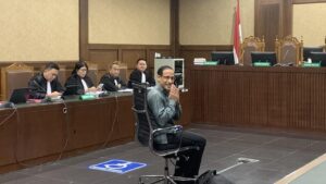 Sidang Dakwaan Korupsi Nadiem Makarim Dimulai, Akui Kondisi Sehat Meski Masih Dirawat