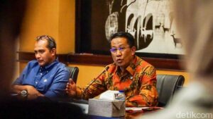 KUHP Baru: Menkum Sebut Stiker Pejabat Boleh Dikirim Jika Sopan dan Tidak Menghina
