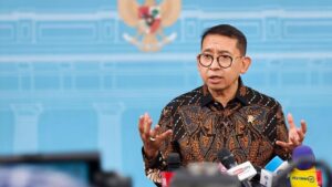 Fadli Zon Bantah Prabowo Ingin Hidupkan Militerisme, Sebut ‘Strong Leadership’ Bukan Diktator