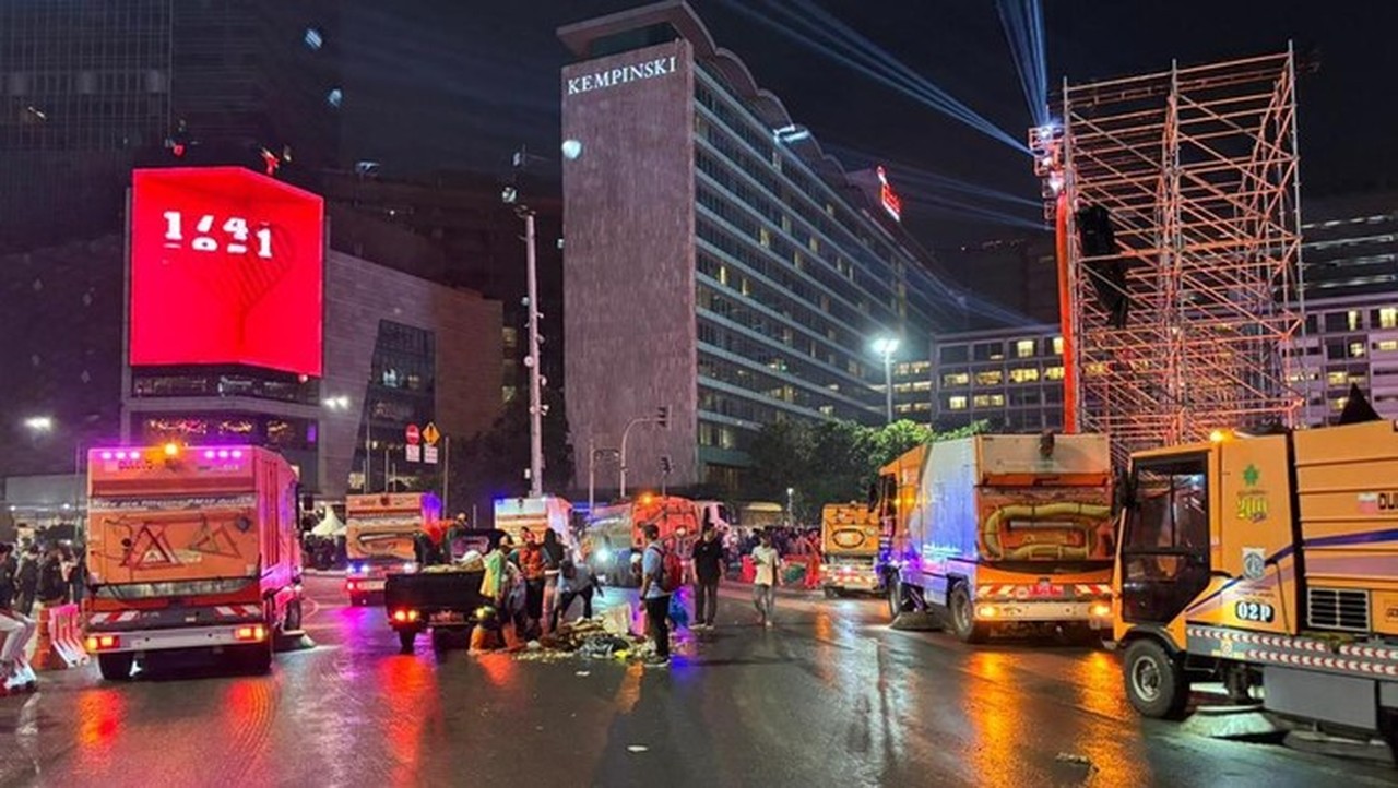 Sampah Malam Tahun Baru di Jakarta Turun Drastis Jadi 91,4 Ton, DLH Apresiasi Warga