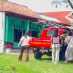 ABG di Tambun Kabur dari Rumah, Damkar Turun Tangan Jemput untuk Disunat