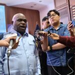 Menteri HAM Natalius Pigai Bercanda ‘Rampas’ Kantor Kemenham yang Ditempati Sejak Awal Jabatan