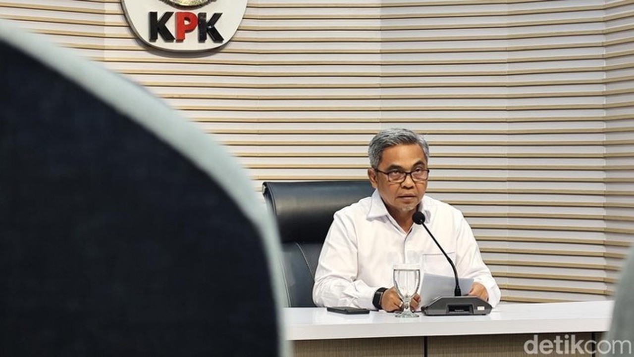 Ketua KPK Setyo Budiyanto Tegaskan Pimpinan KPK Satu Suara soal Kasus Kuota Haji Ketua KPK Setyo Budiyanto Tegaskan Pimpinan KPK Satu Suara soal Kasus Kuota Haji