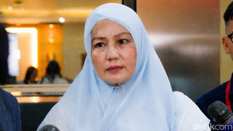 Wagub Babel Tersangka Ijazah Palsu, Hellyana Dicecar 25 Pertanyaan oleh Penyidik Wagub Babel Tersangka Ijazah Palsu, Hellyana Dicecar 25 Pertanyaan oleh Penyidik