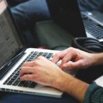 Simak Aturan Masuk Kerja di Hari Libur Nasional dan Cara Hitung Upah Lembur