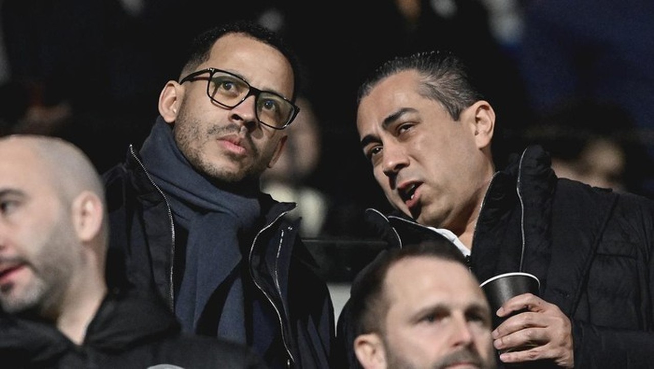 Liam Rosenior Ditunjuk Jadi Pelatih Chelsea, Hadapi PR Besar Benahi Klub Liam Rosenior Ditunjuk Jadi Pelatih Chelsea, Hadapi PR Besar Benahi Klub