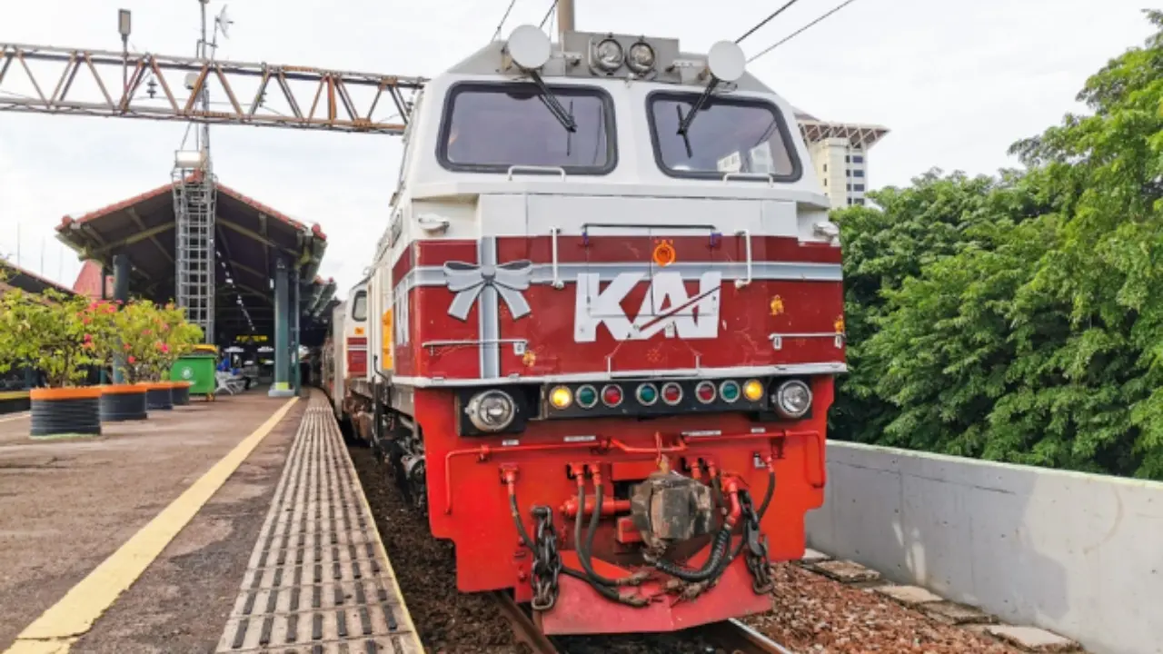 496 Ribu Tiket Ka Lebaran 2026 Terjual Kai Siapkan Kereta Tambahan