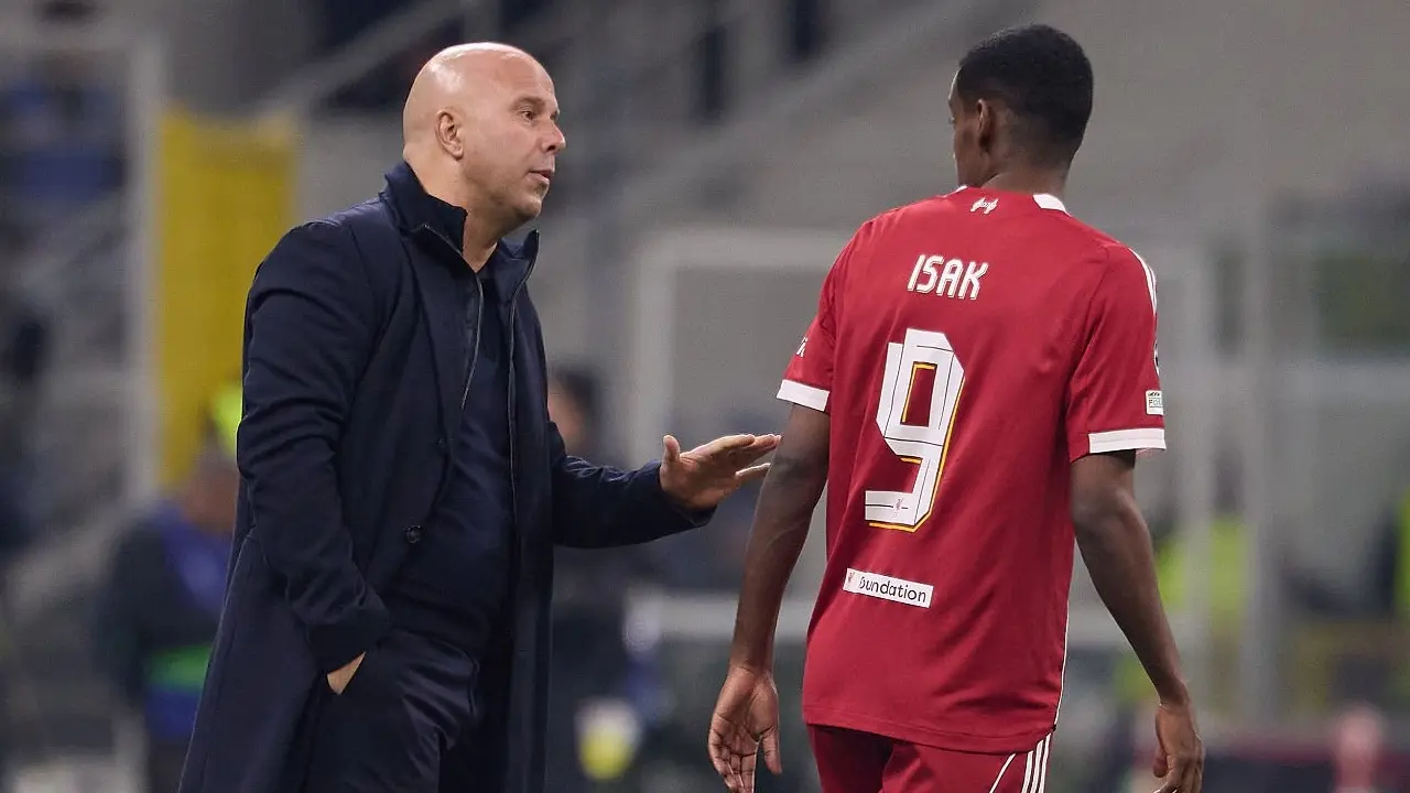 Arne Slot Konfirmasi Progres Pemulihan Alexander Isak Peluang Comeback Semakin Terbuka