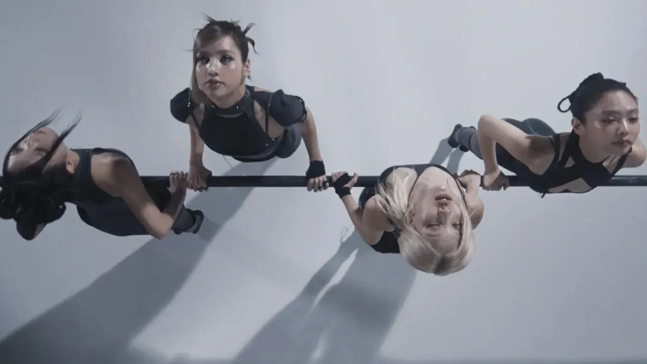 Blackpink Go M V
