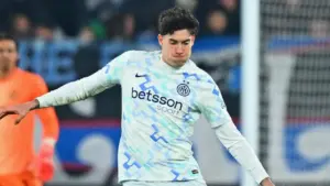 Barcelona Siapkan Tawaran €80 Juta untuk Alessandro Bastoni dari Inter Milan