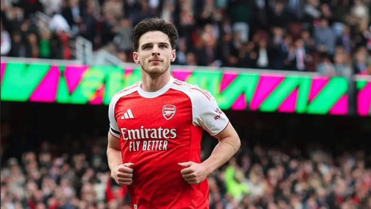 Declan Rice Minta Skuad Arsenal Tetap Tenang Usai Ditahan Brentford