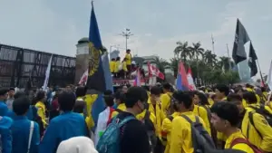Waspada Demo Hari Ini,  Berikut Rute Pengalihan Arus Lalu Lintas di Mabes Polri Dampak Demo BEM UI