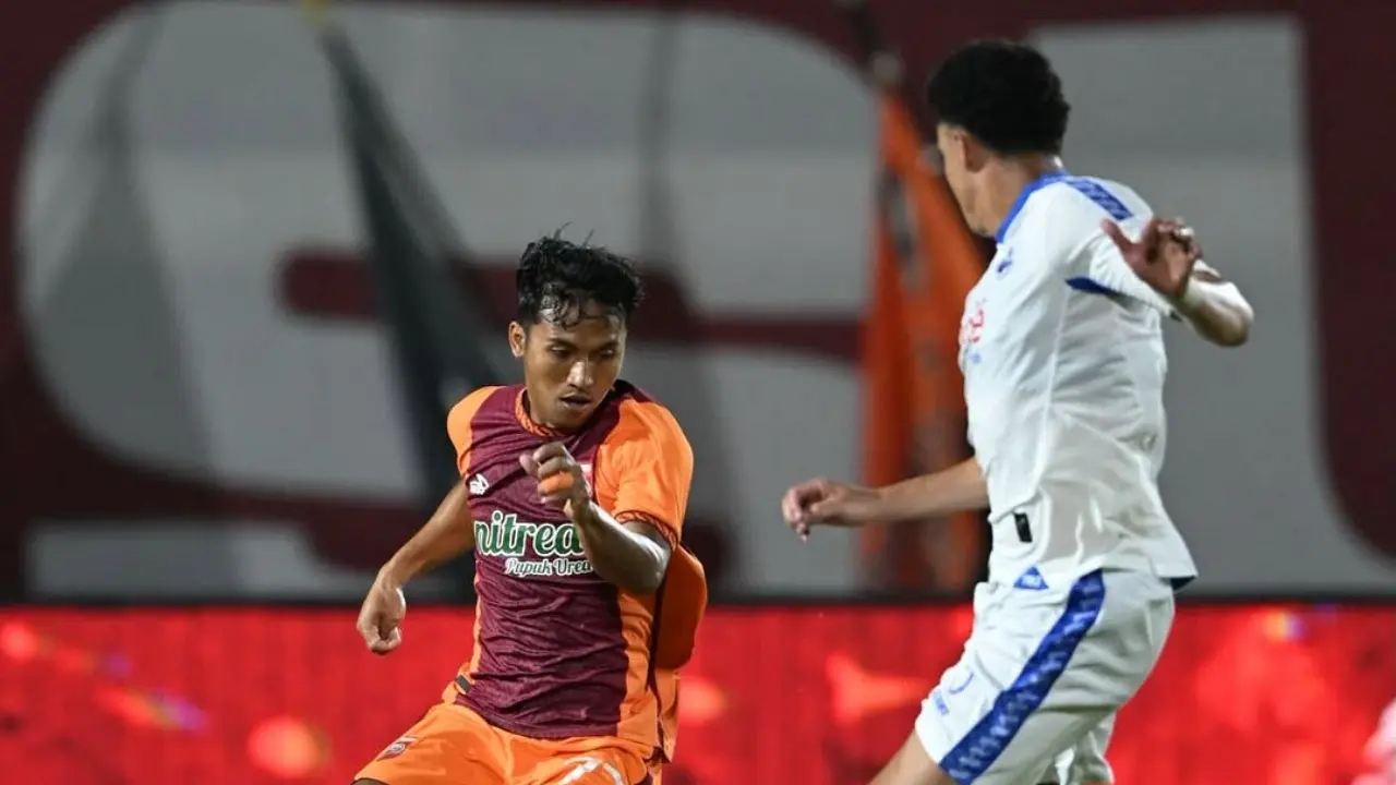 Hasil Borneo Fc Vs Arema Fc 3 1 Brace Juan Felipe Villa Pastikan Kemenangan Pesut Etam