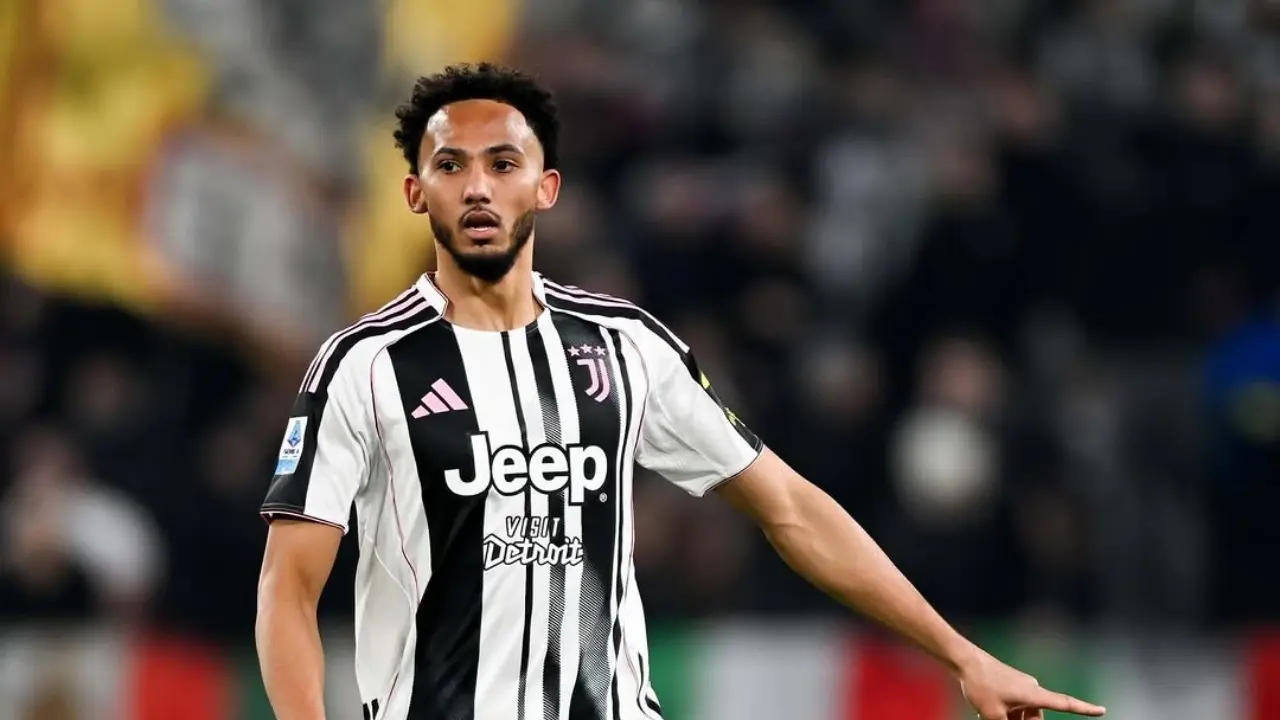 Hasil Sementara Juventus Vs Galatasaray 1 0 Kartu Merah Lloyd Kelly Beratkan Misi Comeback