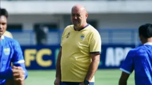 Bojan Hodak Jelaskan Penyebab Kekalahan Telak Persib Bandung dari Ratchaburi FC