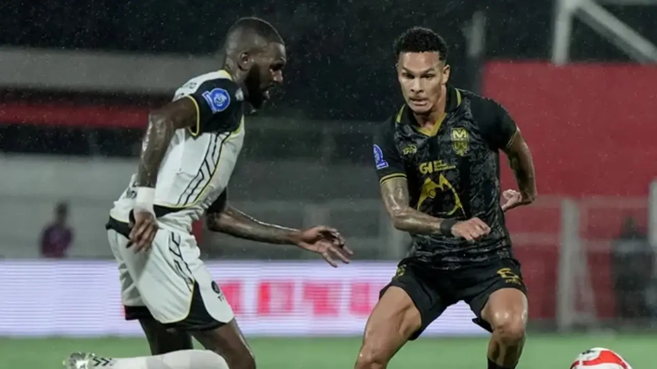 Klasemen Terbaru Liga 1 Persija Jakarta Tempel Ketat Persib Bandung Di Puncak