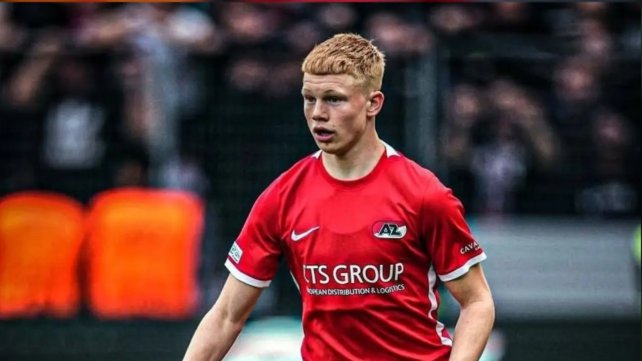 Liverpool Dan Man United Berebut Kees Smit Wonderkid Az Alkmaar Seharga 53 Juta
