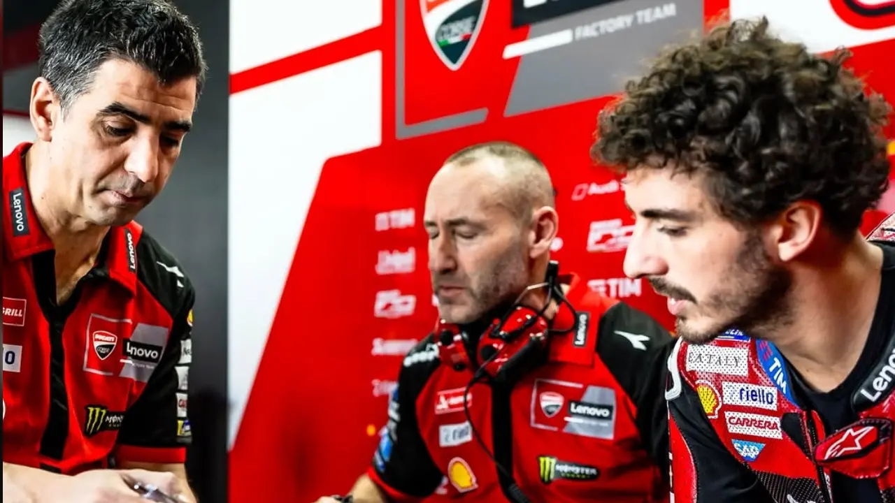 Performa V4 Yamaha Tak Meyakinkan Francesco Bagnaia Mantap Pilih Ke Aprilia