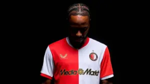 Raheem Sterling Resmi Jadi Pemain Feyenoord, Nomor 19 Jadi Identitas Baru