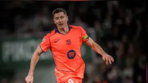Robert Lewandowski Selangkah Lagi Samai Rekor Xavi dan Ronaldinho di Barcelona