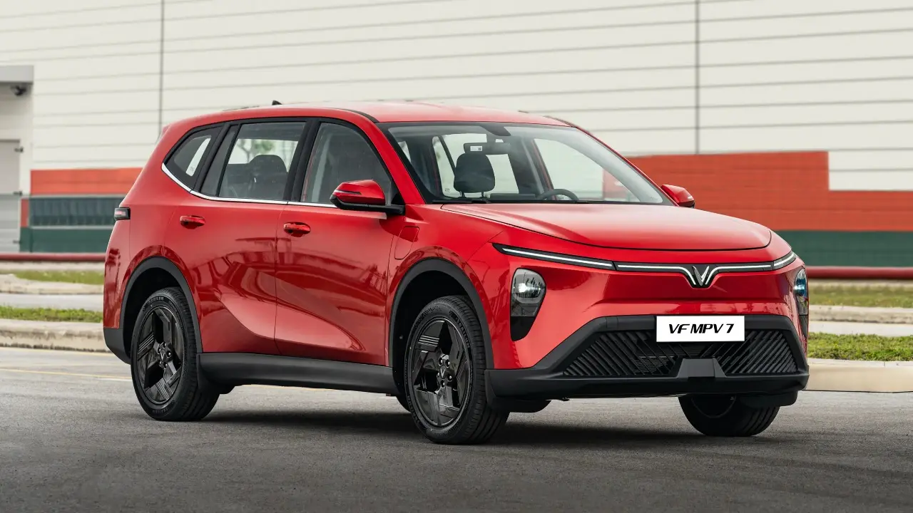 Sama Sama 7 Penumpang Ini Bedanya Vinfast Vf Mpv 7 Dan Limo Green