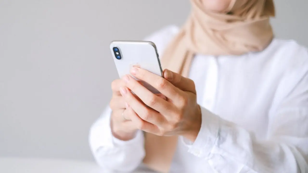 30 Pantun Idul Fitri Menyentuh Hati Dan Penuh Makna Untuk Kerabat Dan Sahabat