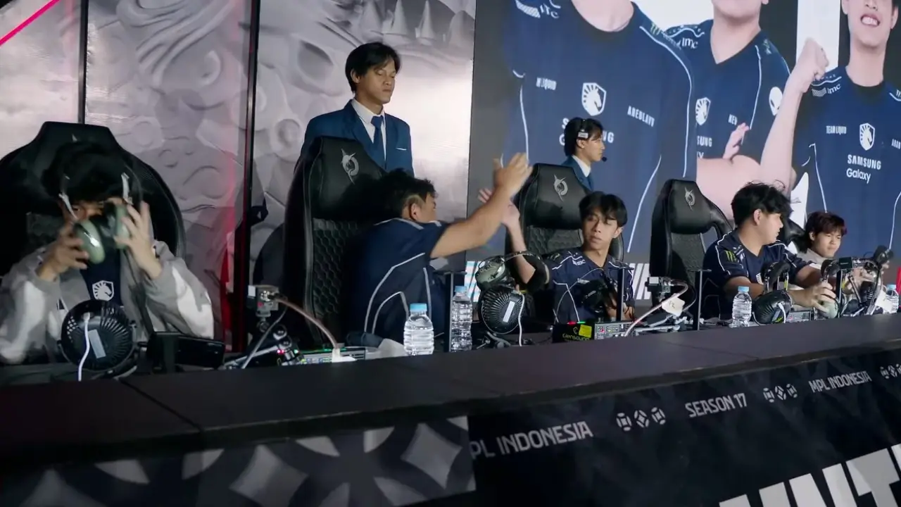 Hasil Mpl Id S17 Hari Ke 2 Minggu Ke 1 Team Liquid Id Menang Dramatis 2 1 Atas Navi Setelah Duel Sengit Tiga Game