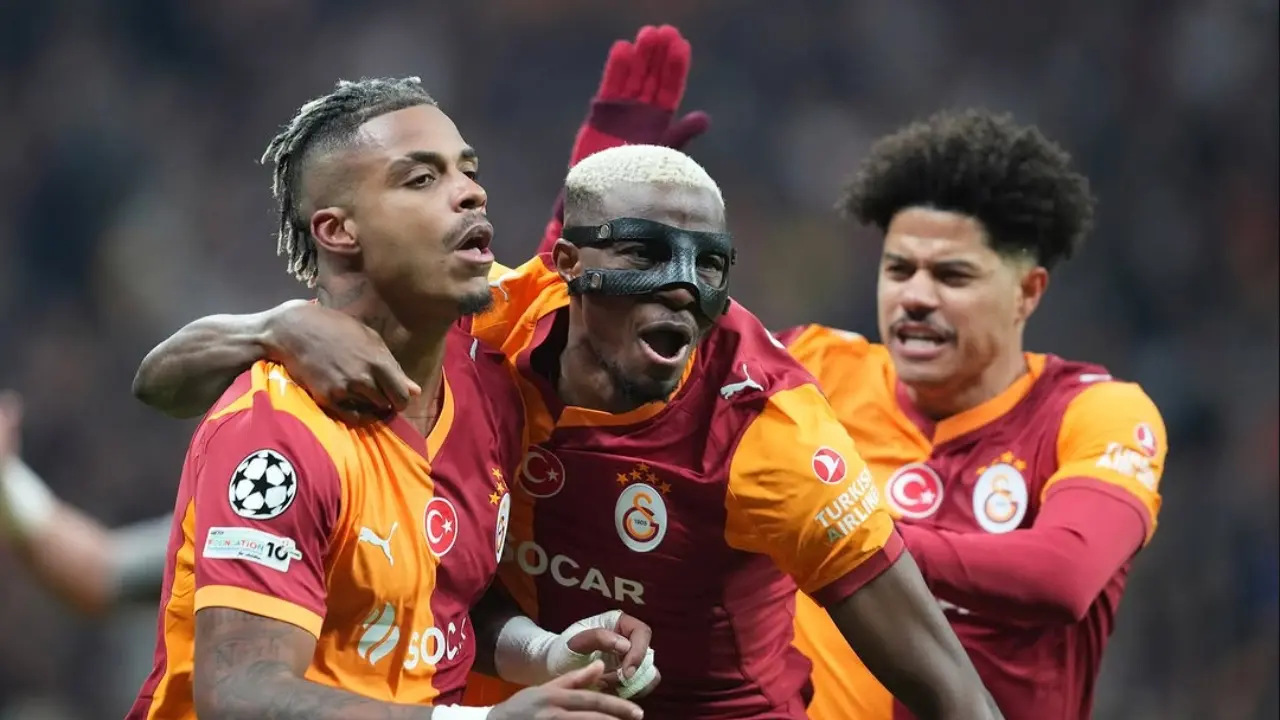 Hasil Sementara Galatasaray Vs Liverpool 1 0 Keunggulan Tuan Rumah Bertahan Hingga Babak Pertama Usai