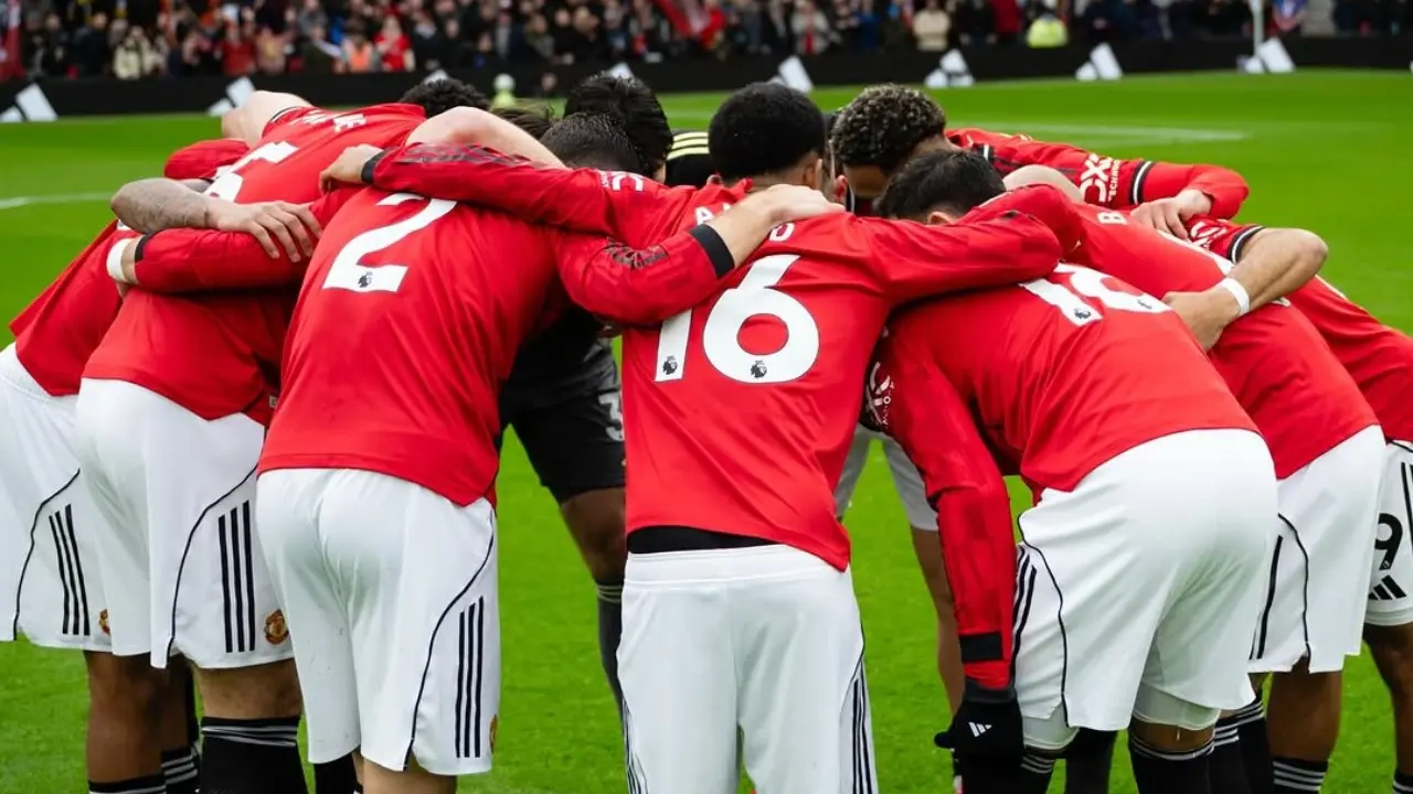 Hasil Sementara Manchester United Vs Aston Villa 1 0 Sundulan Casemiro Bawa Setan Merah Memimpin