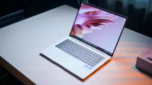Honor MagicBook Pro 14 2026 Debut di MWC 2026, Bawa Prosesor Intel Core Ultra Generasi Baru