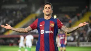 Joao Cancelo Ingin Bertahan di Barcelona, Negosiasi Klub dengan Agen Jorge Mendes Terus Berjalan