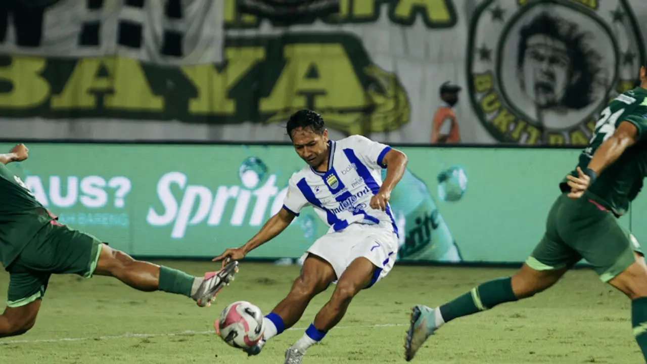 Klasemen Super League Terbaru Persib Bandung Tetap Puncaki Tabel Usai Imbang Lawan Persebaya