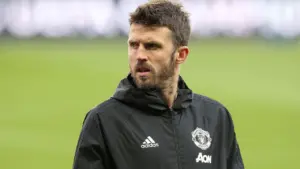 Michael Carrick Cetak Start Terbaik di Liga Inggris, Manchester United Raih 23 Poin dari 9 Laga