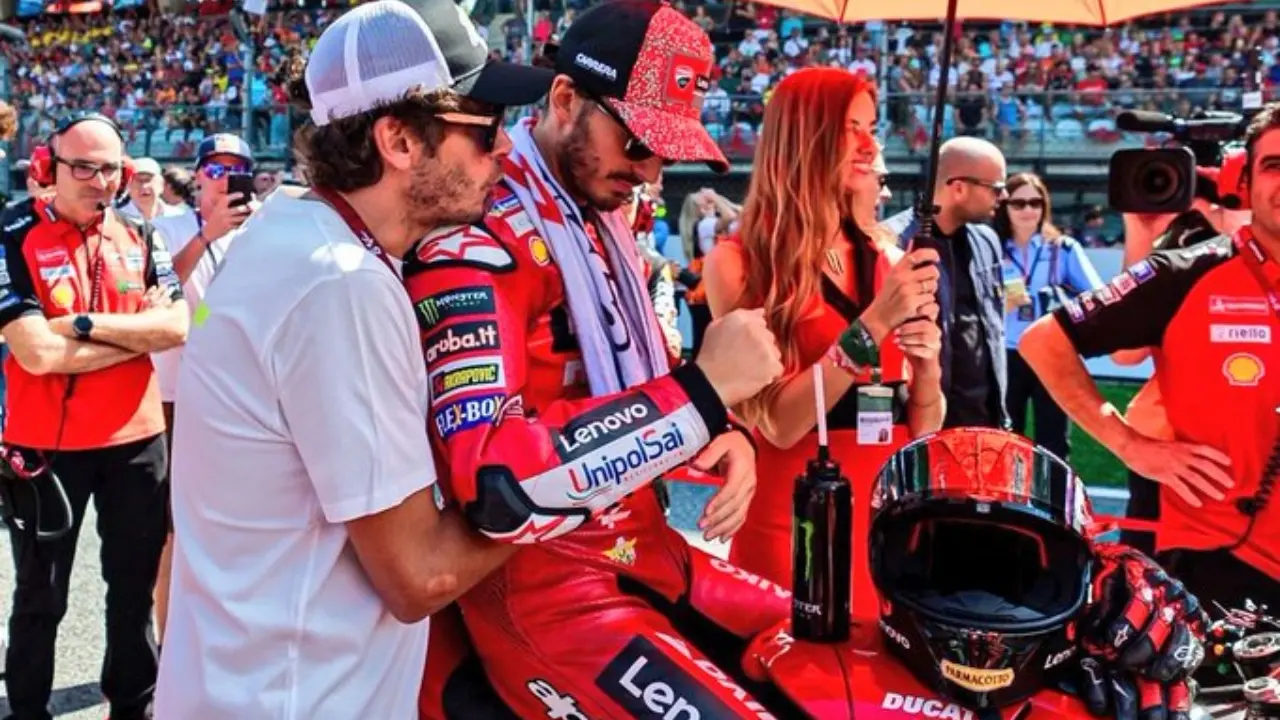 Valentino Rossi Turun Tangan Selamatkan Karier Francesco Bagnaia Di Tengah Krisis Ducati