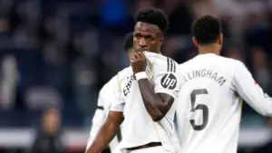 Florentino Pérez Pasang Badan dan Jamin Masa Depan Vinícius di Real Madrid
