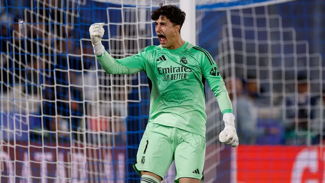 Real Madrid Berencana Jual Lunin dan Promosikan Javi Navarro Usai Tampil Apik di Youth League