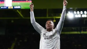 Hasil HT Real Madrid Vs Alaves 1-0: Gol Mbappe Bawa Los Blancos Unggul