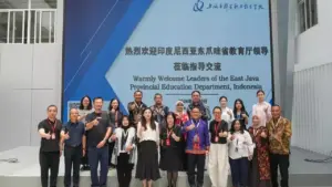 Jatim Gandeng HGI Research Centre Kembangkan Talenta Digital Lewat LoI di Shanghai