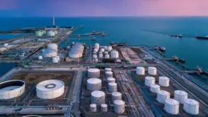 Kenaikan Harga LNG Picu Dilema Antara Produsen dan Pengguna