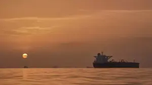 Minyak Dunia Anjlok, Brent Sentuh Level Terendah Sejak Februari
