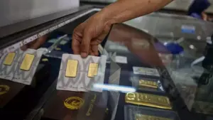 Analis Prediksi Harga Emas Antam Bergerak Fluktuatif Jumat 26 Juni 2026