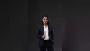 Alamanda Shantika: Dari Guru Les ke Pendiri Binar Academy, Menabung Pengalaman Jadi Investasi