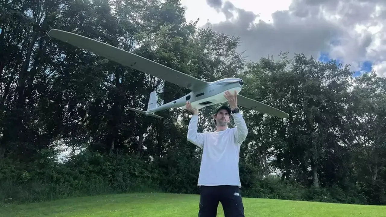Featured 708
